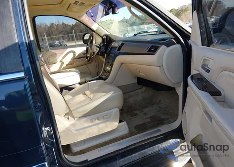 2007 Cadillac Escalade Esv Standard z USA, uszkodzony, nr VIN 1GYFK66877R251294